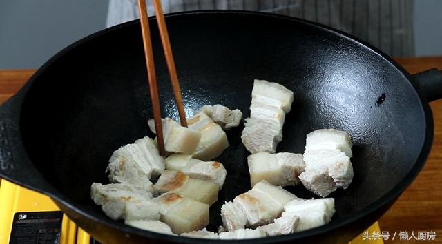 「一斤五花肉加2塊乳豆腐」試試這樣做，好吃不膩又特別下飯！