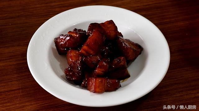 「一斤五花肉加2塊乳豆腐」試試這樣做，好吃不膩又特別下飯！