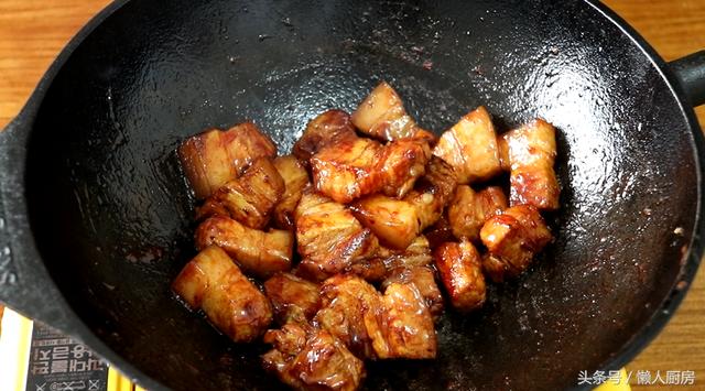 「一斤五花肉加2塊乳豆腐」試試這樣做，好吃不膩又特別下飯！