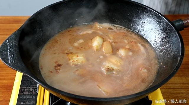 「一斤五花肉加2塊乳豆腐」試試這樣做，好吃不膩又特別下飯！