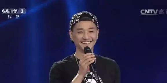 67歲的他看起來卻只有20歲！只因「堅持3件事」