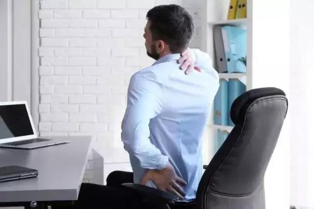 背薄一寸，命長十年！一套「養背操」幫你強健脊背，告別背痛