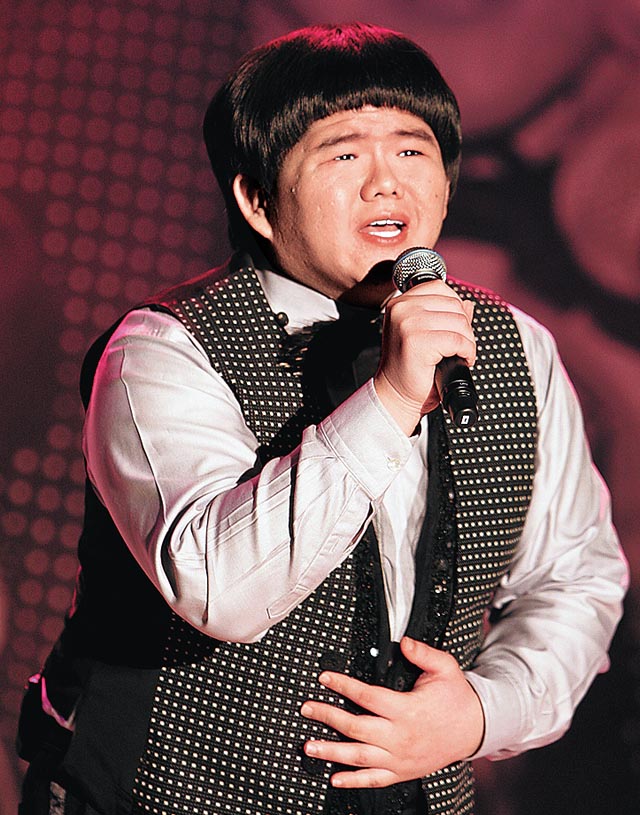 小胖遇事業瓶頸「零收入啃老本」被看衰　他熬低潮「掏百萬求生存」哽咽：我不埋怨對方