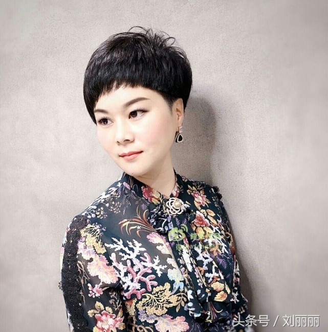 中年女性髪型無論怎麼剪千萬「不要錯過12款」！時尚減齡最優雅