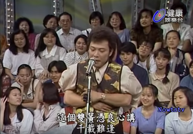 胡瓜張菲唱雙簧《苦戀歌》超神默契笑破眾人！網大驚：胡瓜的歌聲出乎意料