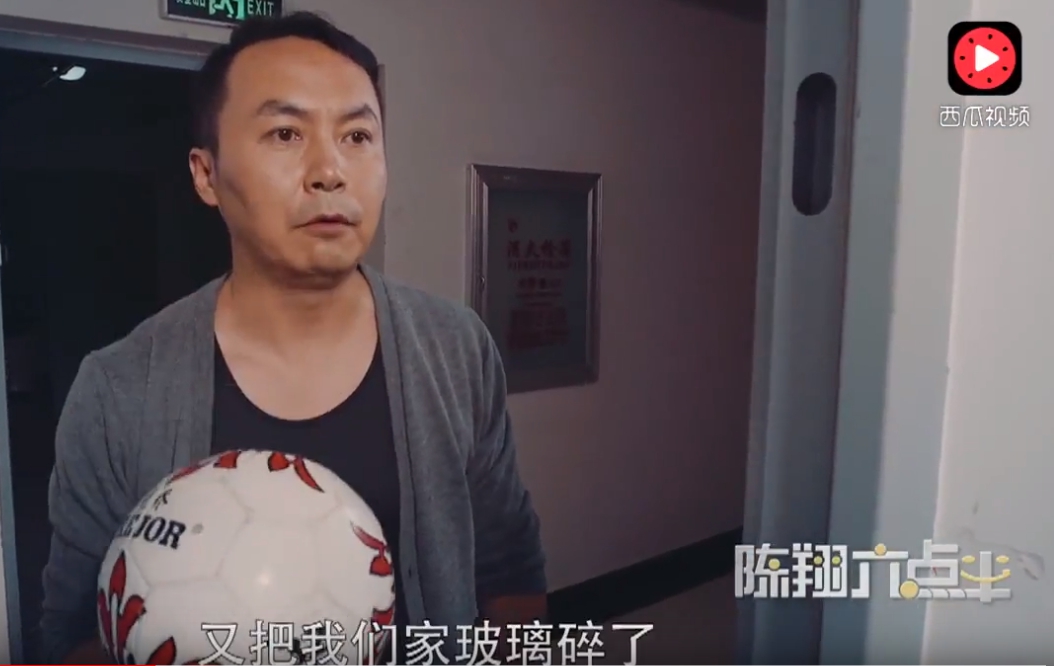 屁孩刮鄰居車「媽媽卻笑著袒護」絕不動手　他不滿「決定對付恐龍家長」網笑翻：這一定會瘋掉