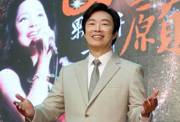 身價破10億！費玉清「忠孝東路每段都有房」　生活超節儉「一餐20元就解決」聚餐也都打包吃剩