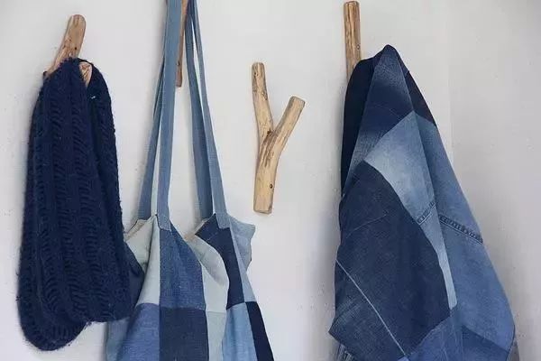 她30歲「不工作、沒男友」靠垃圾改造36坪老舊房　隱居山林「活成仙女模樣」成果美得不像話