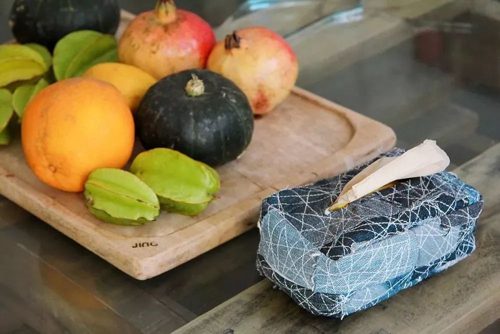 她30歲「不工作、沒男友」靠垃圾改造36坪老舊房　隱居山林「活成仙女模樣」成果美得不像話