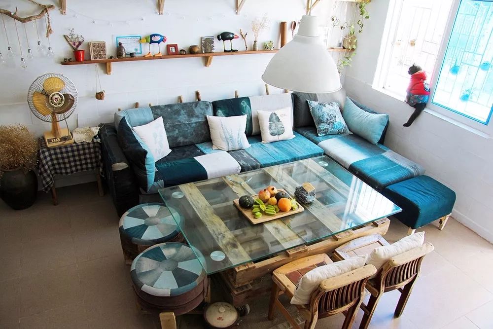 她30歲「不工作、沒男友」靠垃圾改造36坪老舊房　隱居山林「活成仙女模樣」成果美得不像話