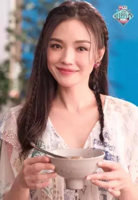 永遠的真女神！舒淇16歲開始賺錢養家　40歲迎來幸福：愛笑的女孩，運氣不會太差