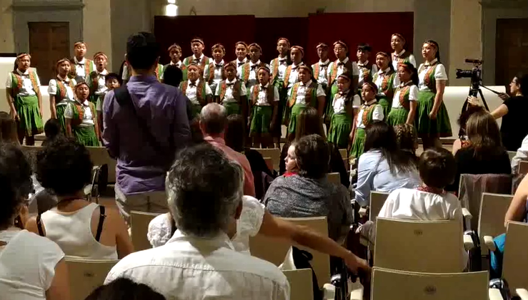 原住民希望合唱團擊敗18國！ 開場唱國歌「男子突然默默起立」網感動：祖國的聲音