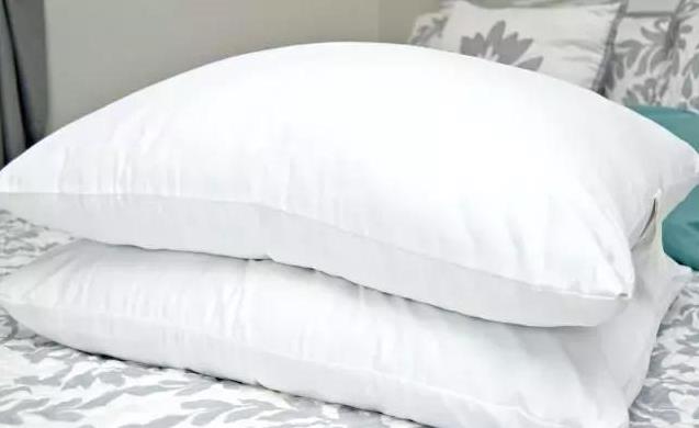 一個枕頭竟有億萬蟎蟲？教你妙招「不用拆不用水洗」　一招快速將所有塵蟎除去