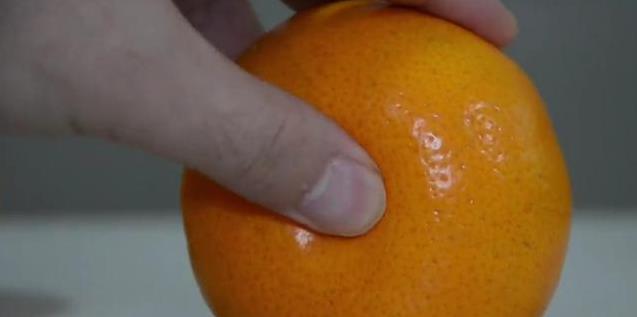 橘子大量上市！橘子也分公母「教你一招」讓你每次都能買到好吃的母橘子