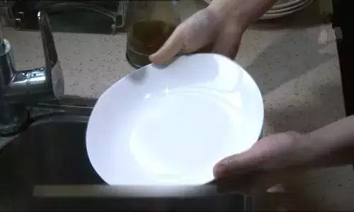 柚子吃完先別丟！達人只花3分鐘「自製洗碗精」清香不傷手　成分天然又環保