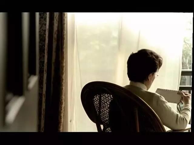 等了40年的承諾！老奶奶再見到初戀淚問「你為什麼不結婚？」他：答應妳的不只這輩子