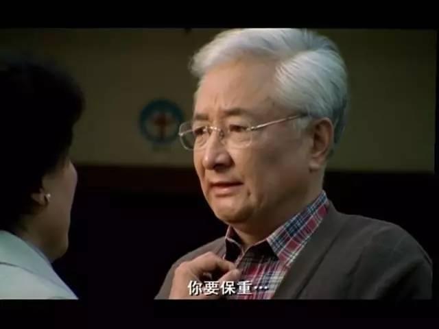 等了40年的承諾！老奶奶再見到初戀淚問「你為什麼不結婚？」他：答應妳的不只這輩子