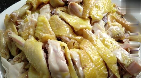 自製「客家蔥油雞」   用料簡單    卻是香嫩好滋味！女兒：好久沒有吃到這麼好吃的雞了