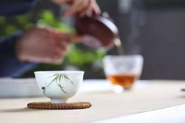 要學會做人，先把這三點記牢：不說三話、不幫三忙、不想三事！