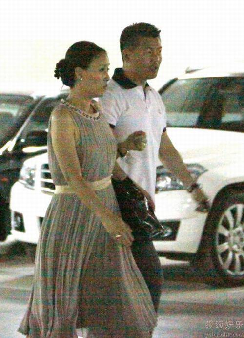 那英從「不被承認的未婚媽媽」變成模範夫妻　如今一家四口過得超幸福