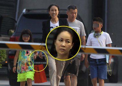 那英從「不被承認的未婚媽媽」變成模範夫妻　如今一家四口過得超幸福