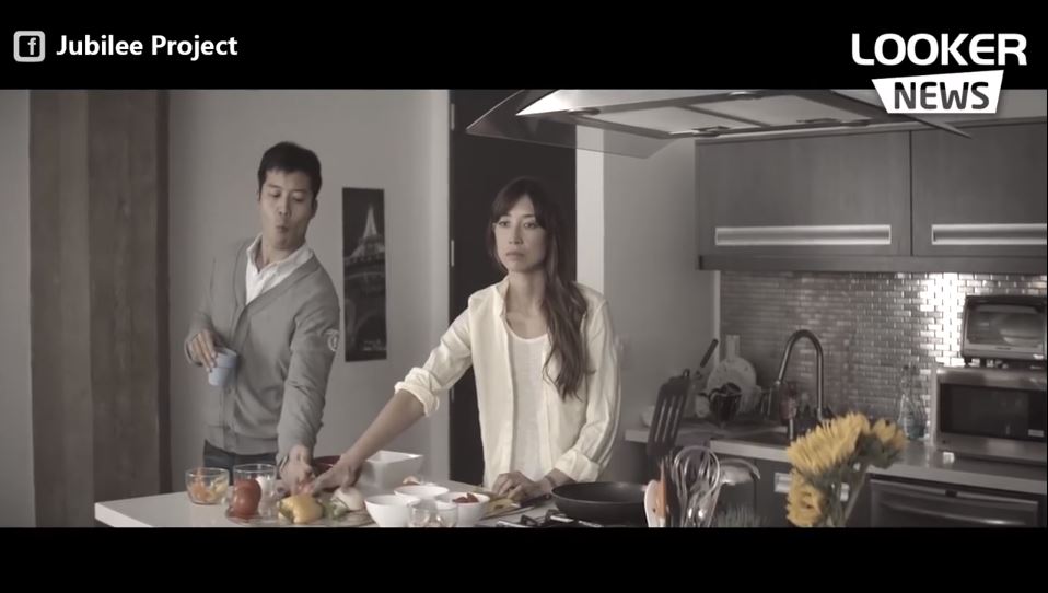 老婆「視力逐漸消失」故意疏遠他　老公得知後「用看不見的愛」默默守護感動千萬人：這就是真愛 