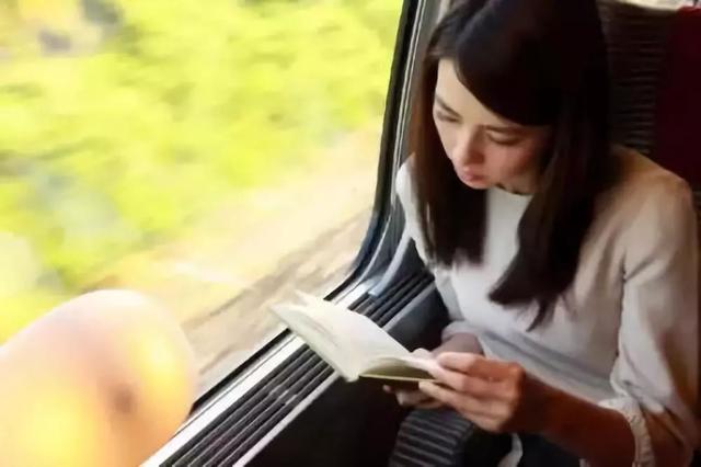 高圓圓：愛旅行的女人，總是這麼迷人