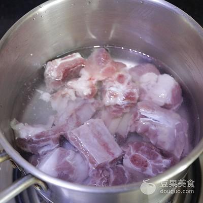 這樣做的排骨，我家一周至少吃一次，湯鮮肉美、營養豐富