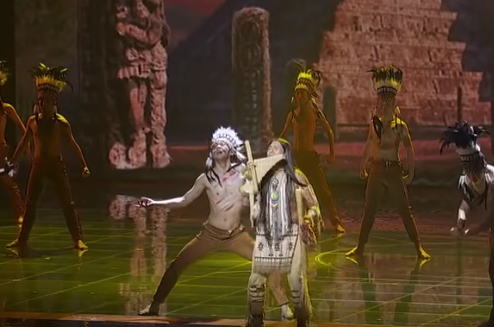 來自印地安的天籟！排蕭大師演奏神曲「好聽到全場屏住呼吸」　網重播好幾遍：「心靈被洗滌了」