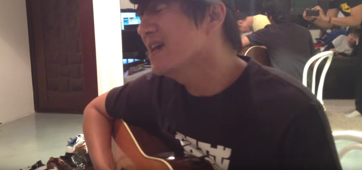 王力宏替他伴奏！王宏恩即興唱《月光》全場陶醉　聽到「原住民族語」網友感動：好想哭﻿