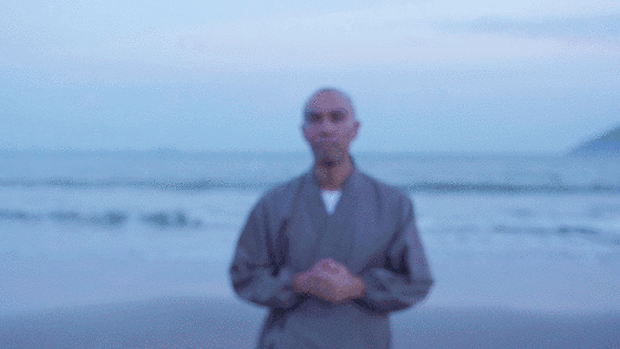 2種身分！日本和尚改編《波若心經》人氣爆棚　白天念經晚上開演唱會