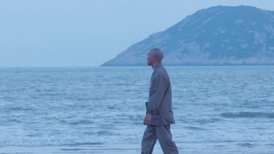 2種身分！日本和尚改編《波若心經》人氣爆棚　白天念經晚上開演唱會