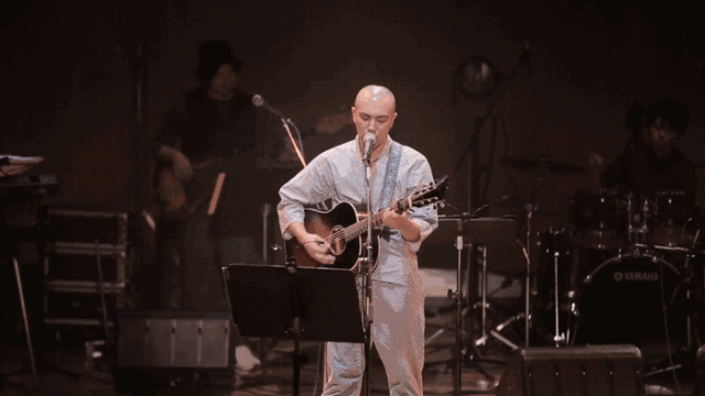 2種身分！日本和尚改編《波若心經》人氣爆棚　白天念經晚上開演唱會