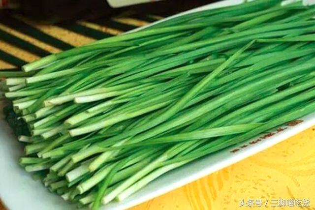 「韭菜炒蛋」到底先炒韭菜還是先炒蛋？很多人不知道這樣做才最好吃！