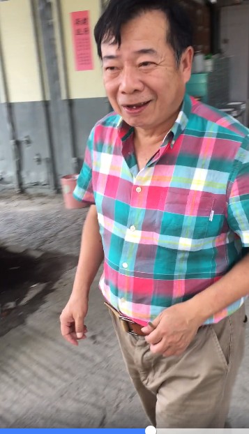 巧遇廖峻！店員超興奮問「你是藝人嗎」　他笑了2聲秒回「哇花生」機智反應讓網友笑歪