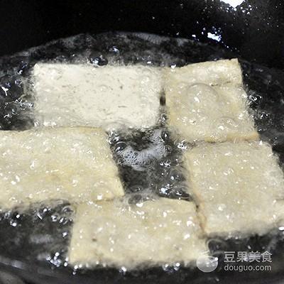 豆腐這樣吃才叫香，一次吃一鍋，一鍋不夠吃