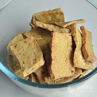 豆腐這樣吃才叫香，一次吃一鍋，一鍋不夠吃