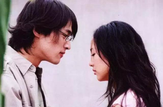關穎擁有「第一名媛」美稱背景超強大　「5年喜獲三胎」婚後專心相夫教子！