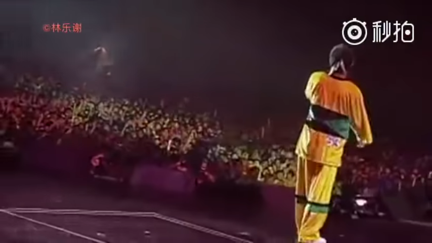 好尷尬！周杰倫演唱會忘詞　神反應亂唱「方文山你這歌詞太難」190萬人笑瘋