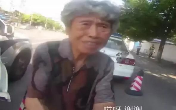 老來相守不離棄！在超市「與牽手50年的老伴走散」  八旬奶奶淚尋：我最怕的就是弄丟了你