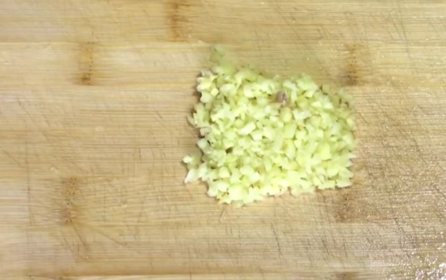 媽媽用了20年的涼拌汁    每次待客涼菜都是最受歡迎的！廚房小白也是看一遍就會    涼菜不用求人了