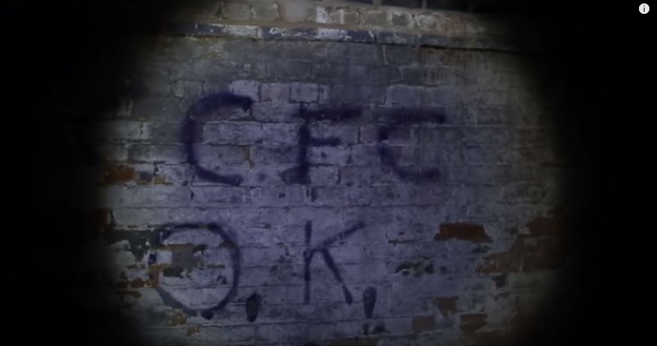 他買到「超便宜19世紀房子」樂歪　某天發現詭異入口「揭開30年前秘密」全身發毛：果然不對勁