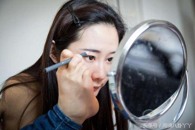 堅強無比！無臂女孩「用180天學會獨立生活」 要讓媽媽放心：隱形的翅膀也能飛出一片天