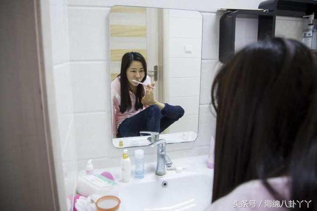 堅強無比！無臂女孩「用180天學會獨立生活」 要讓媽媽放心：隱形的翅膀也能飛出一片天
