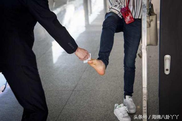 堅強無比！無臂女孩「用180天學會獨立生活」 要讓媽媽放心：隱形的翅膀也能飛出一片天