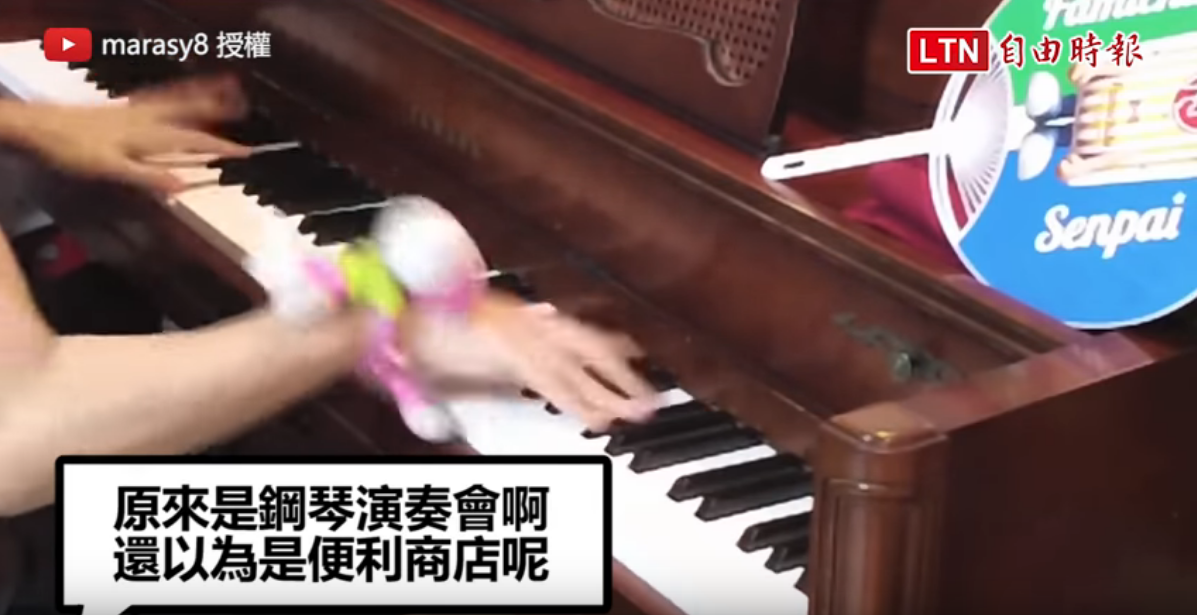 超神改編！日本神琴手改編超商門鈴：「好餓好餓好餓我真的好餓～」網友都跪了