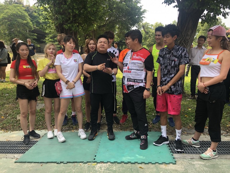 回台灣！董至成「重返大集合」拚加碼獎金　傳中國待不下去「曝光現況」胡瓜也傻住