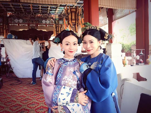 《延禧》嫻妃娘娘上節目開金口唱Twins《下一站天后》，一開口驚艷全場，歌聲超甜蜜：戀愛的感覺