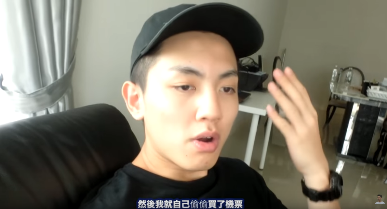 兒子假裝在國外卻瞬間現身！媽媽「嚇呆12秒說不出話」回神立刻不准兒子上傳：今天沒化妝