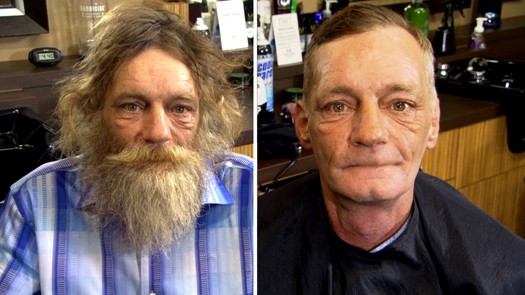 這位流浪漢「放個帽子想賺錢」隨手開始彈琴　一彈爆紅全球「失散多年的兒子奇蹟出現」